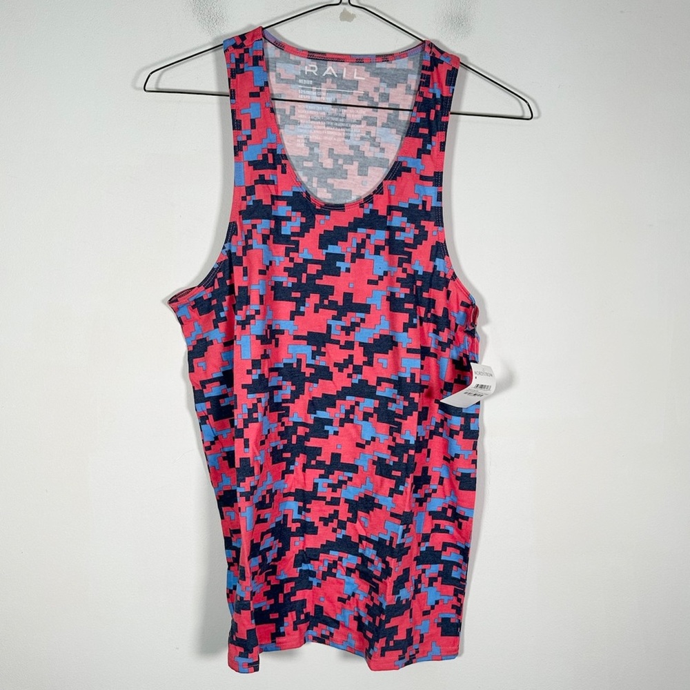 The Rail Men’s NWT Size Medium Tank Top in Pink Paradise Digital Camo Print